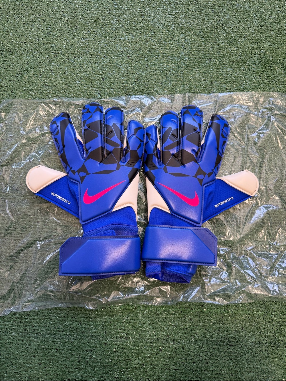 Nike Vapor Grip 3 Goalkeeper Soccer Gloves Blue Size 9 HQ0304-458 NEW